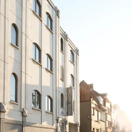Adoma Hotel 3*