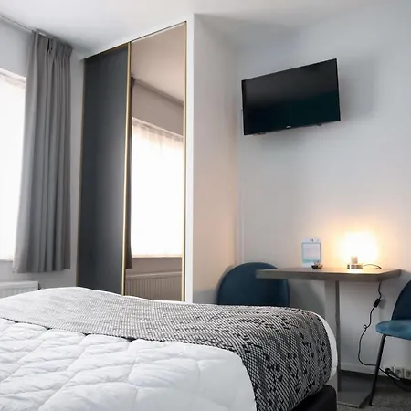 Hotel Adoma