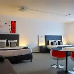 Adoma Hotel