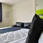 Hotel Adoma